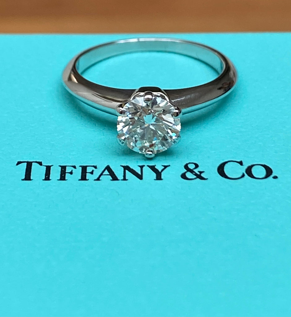 Pre-Loved Tiffany & Co. Diamond Jewelley: A Greener Choice for a Better World