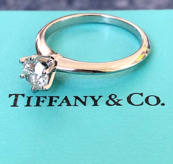 Tiffany & Co. 0.82ct G/VS1 Diamond Classic 6 Prong Solitaire Engagement Ring