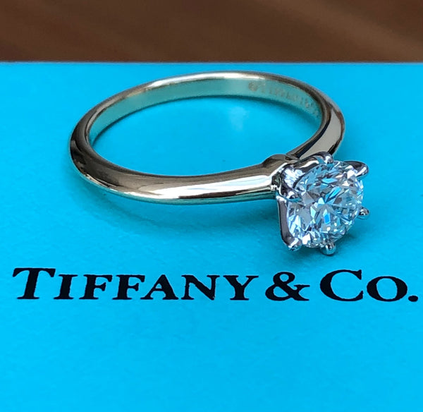 Tiffany & Co. 0.84ct H/VVS2 Diamond Round Solitaire Engagement Ring Cert/Val/Box
